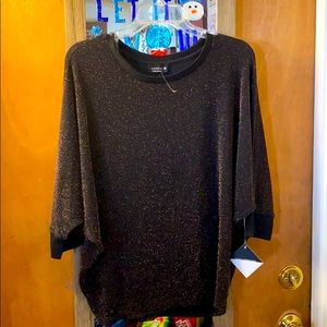 Black and gold top new size large